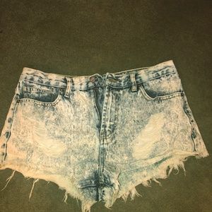 high-waisted shorts